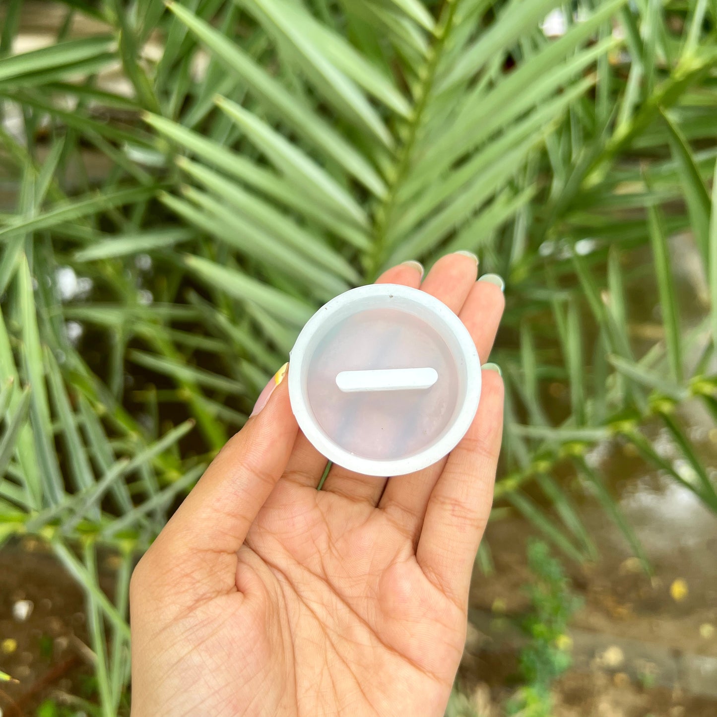 Round Single Ring Holder Silicone Mould - 18 MM Depth